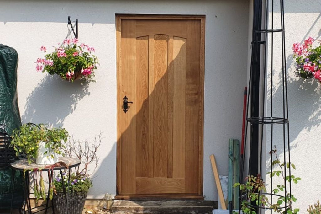 Derbyshire Woodwork Fitted Furniture External Fittings Oak Door carpentry 
