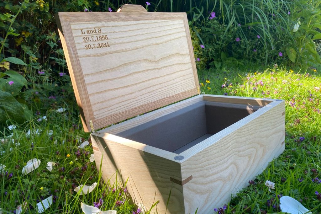 Sam Alton Wood Work sycamore veneer engraved jewellery box 