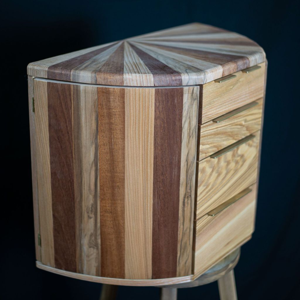 Sam Alton Portfolio Curved Veneer Jewellery Box external