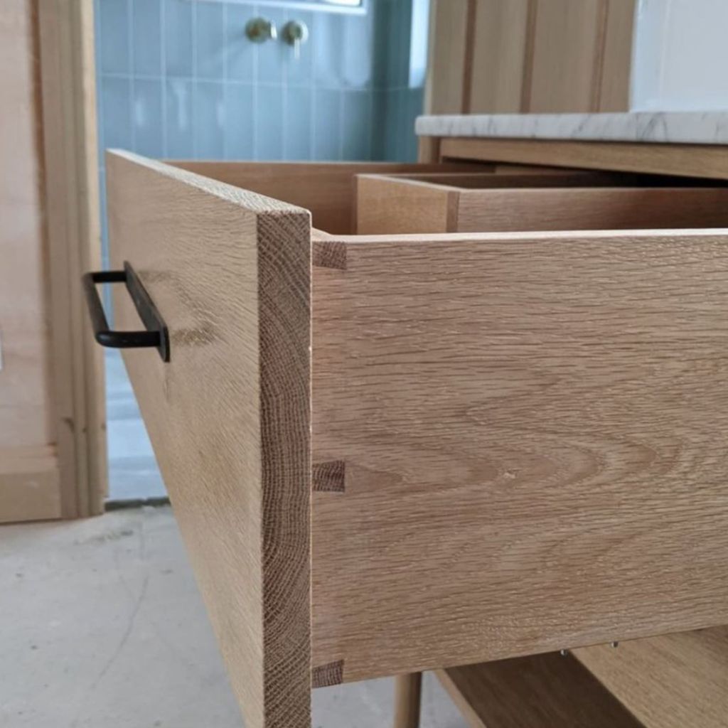 Sam Alton Woodwork Derbyshire Side on view of vanity cabinet